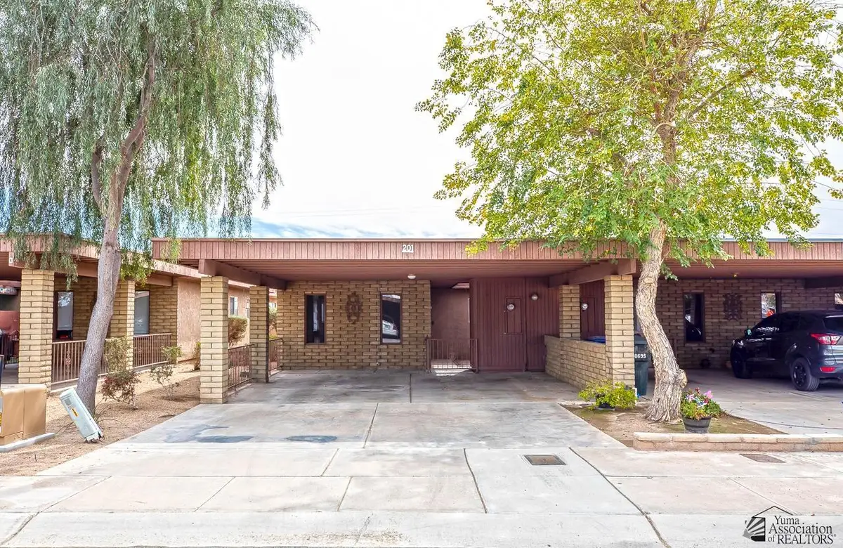 201 W 27 Pl, Yuma, AZ 85364 - #1