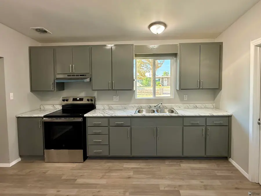 1903 W 18 St, Yuma, AZ 85364 - #3