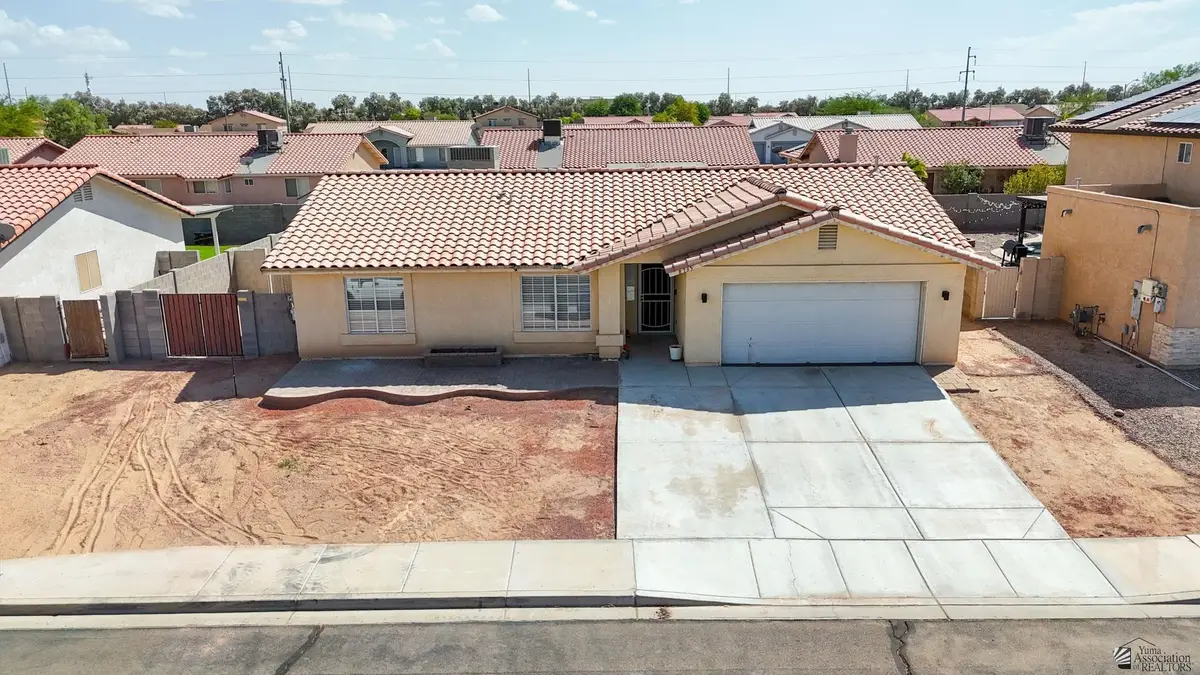 8735 E 24 Ln, Yuma, AZ 85365 - #1