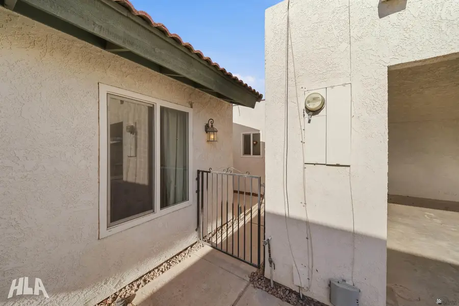 3140 S Winsor Avenue, Yuma, AZ 85365 - #2