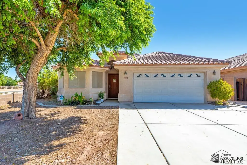 2639 S Paloma Ave, Yuma, AZ 85365 - #1