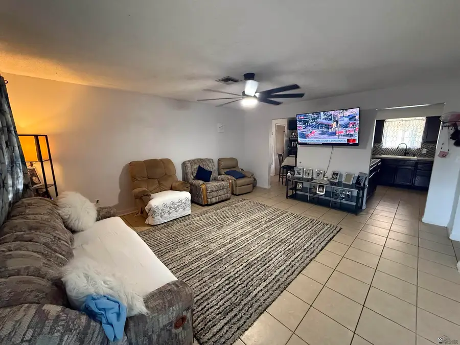 4155 W 4 St, Yuma, AZ 85364 - #3