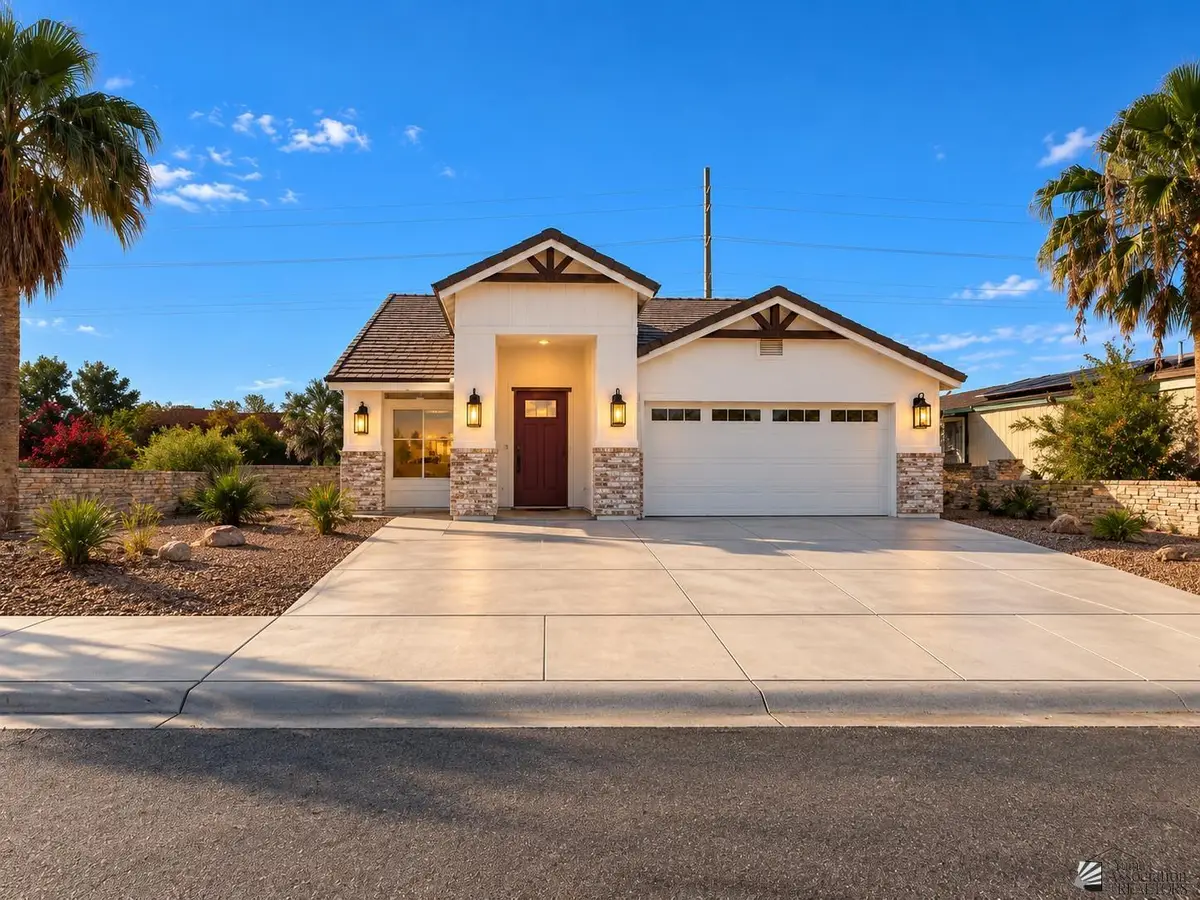 3694 S Puesta Del Sol, Yuma, AZ 85365 - #1