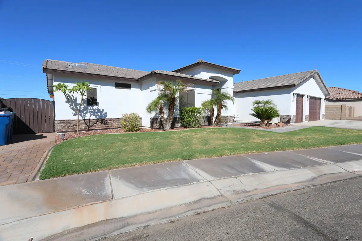 11284 S Sally Dr, Yuma, AZ 85367 - #1
