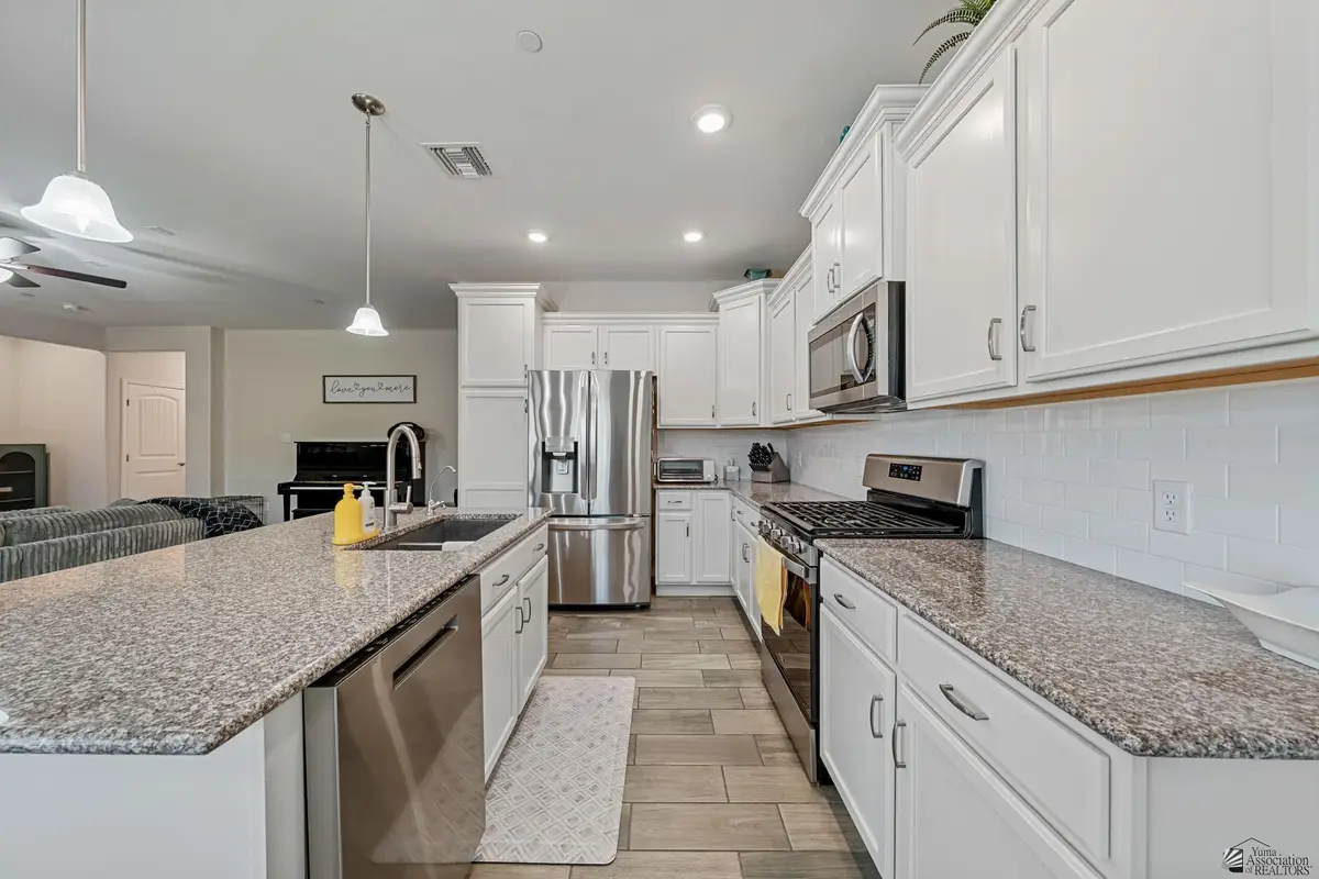 6051 E Morning Ln, Yuma, AZ 85365 - #1