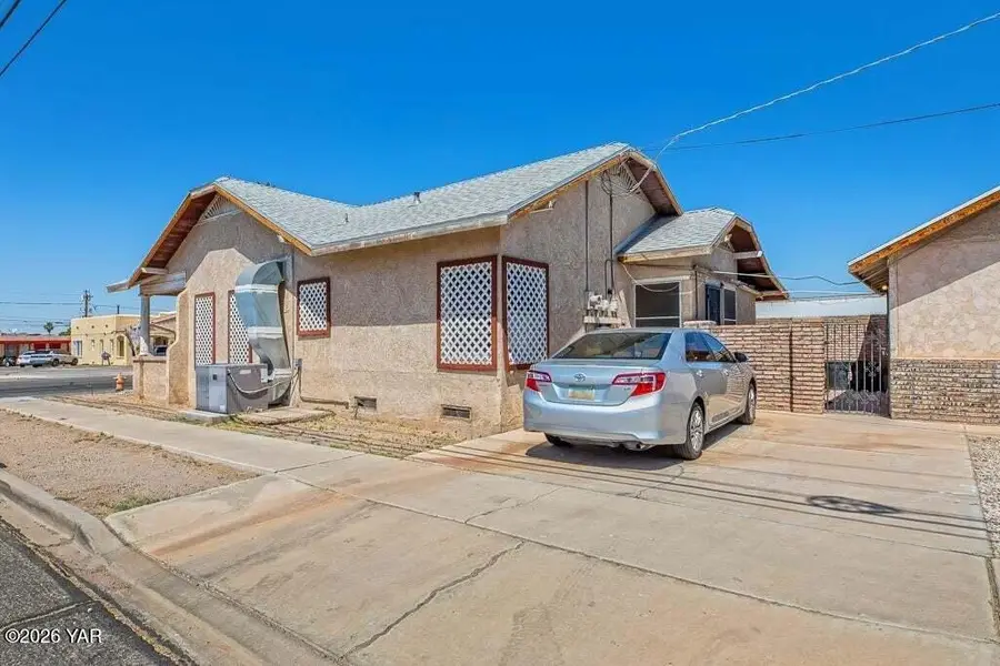 897 S 5th Avenue, Yuma, AZ 85364 - #2
