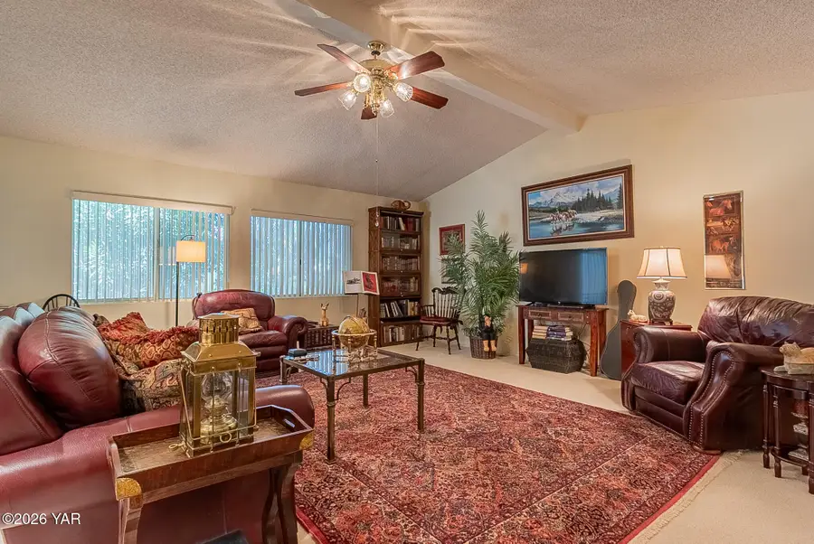 906 W Riverview Place, Yuma, AZ 85365 - #3