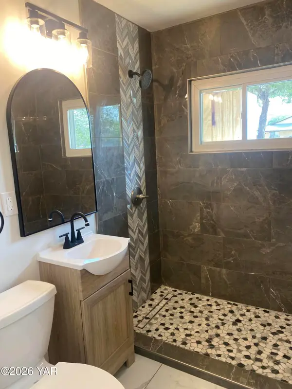2413 S 7th Avenue, Yuma, AZ 85364