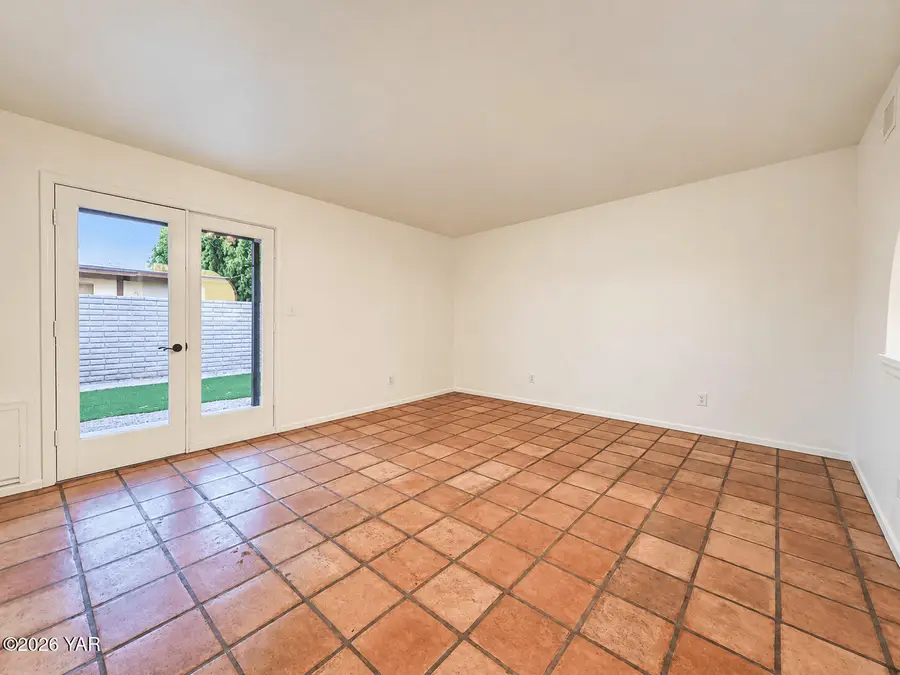 1465 E Laguna Place, Yuma, AZ 85365 - #2