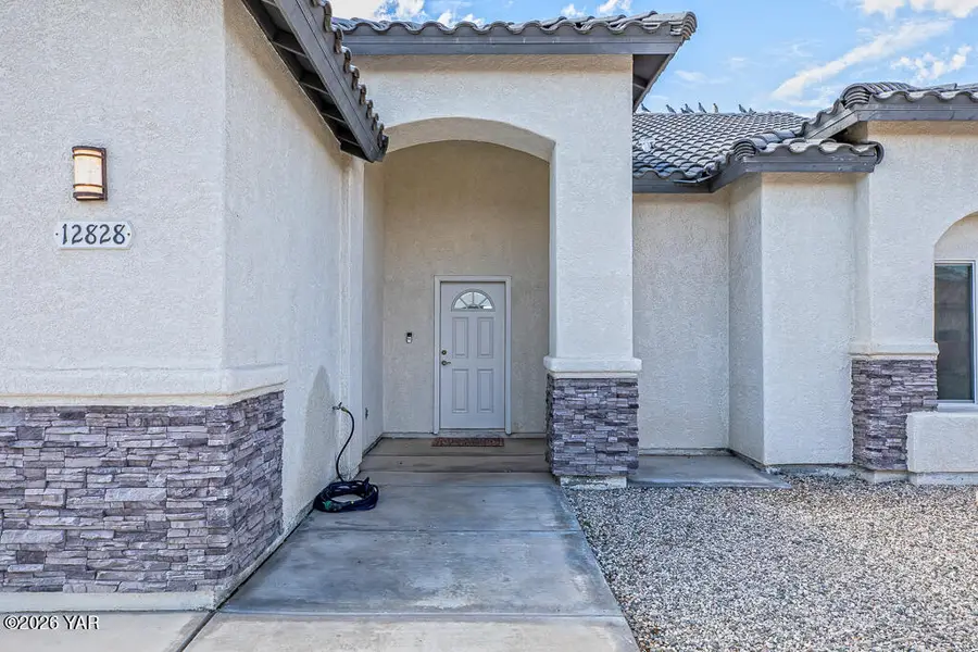 12828 S Drucilla Lane, Yuma, AZ 85367 - #2