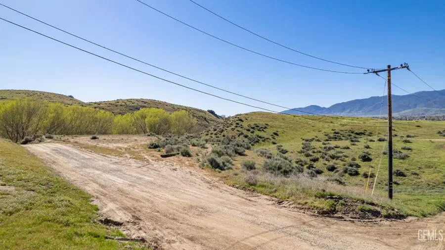 0 SYCAMORE ROAD, Tehachapi, CA 93561 - Image #2