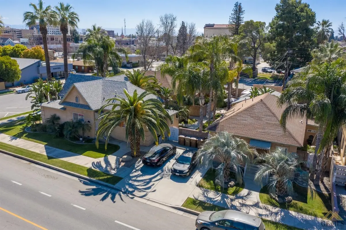 2003 21ST STREET, Bakersfield, CA 93301 - Image #1
