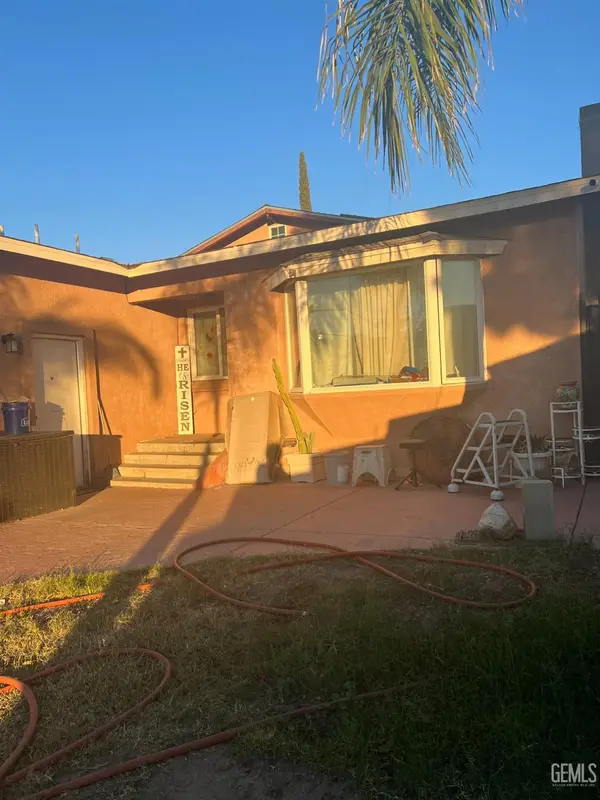 2313 KAMAR STREET, Bakersfield, CA 93305