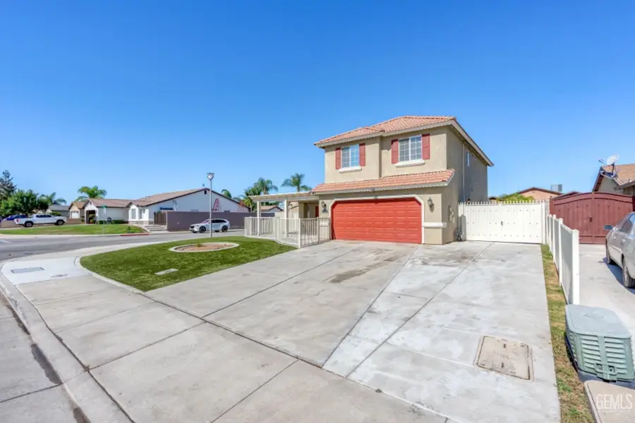 1085 MAST AVENUE, McFarland, CA 93250 - Image #2