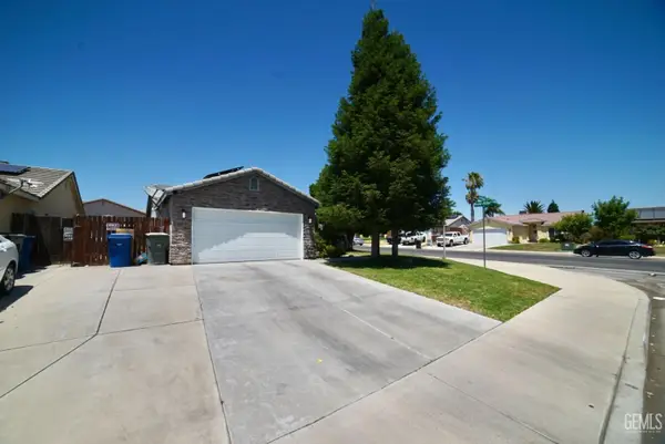 400 DRY MEADOW LANE, Bakersfield, CA 93308