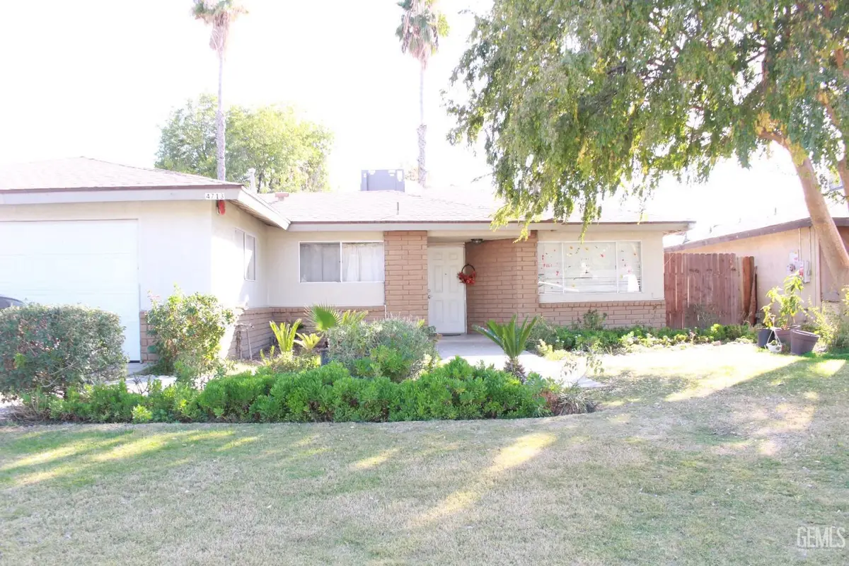 4713 PINECASTLE AVENUE, Bakersfield, CA 93313 - Image #1
