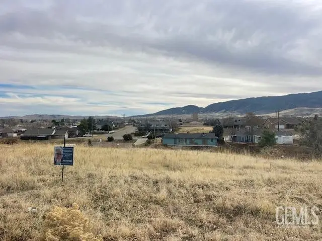 20008 MESA DRIVE, Tehachapi, CA 93561 - Image #3