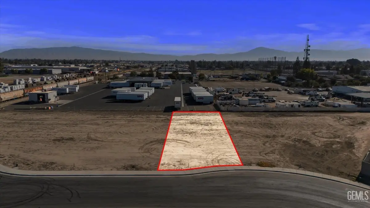 4924 BLESSING COURT, Bakersfield, CA 93313 - Image #1