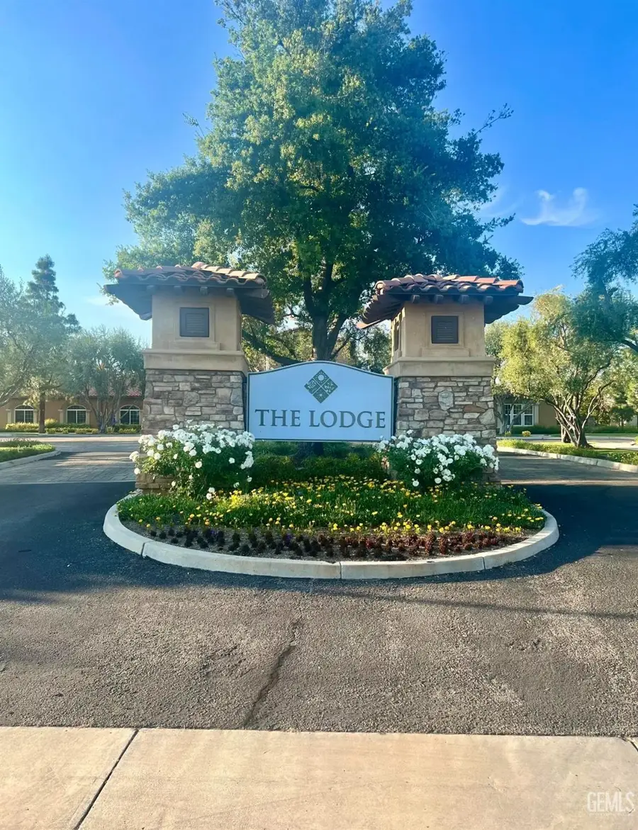 9909 STOCKHOLM PLACE, Bakersfield, CA 93306 - Image #3