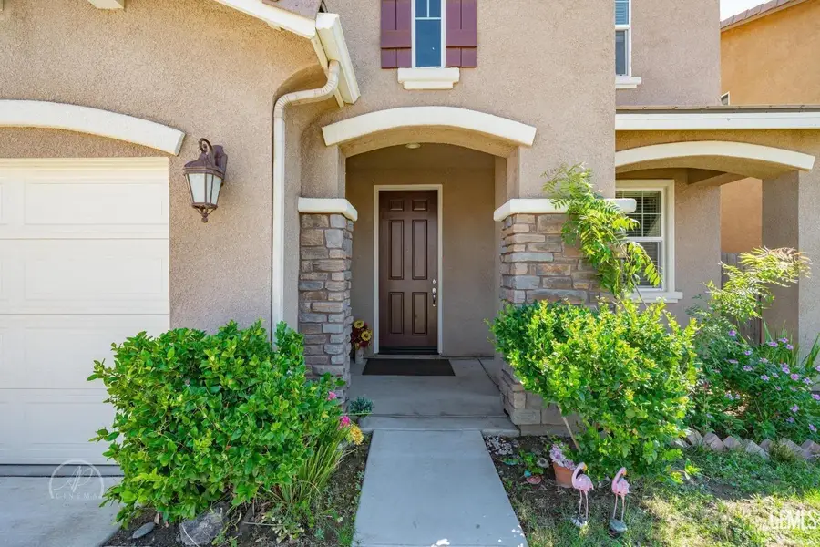 5101 SHINING CRAG AVENUE, Bakersfield, CA 93313 - #2