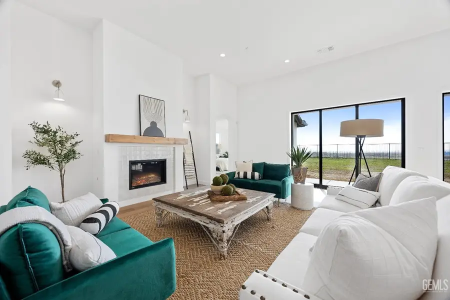 12900 ALTAIR COURT, Bakersfield, CA 93314 - Image #2