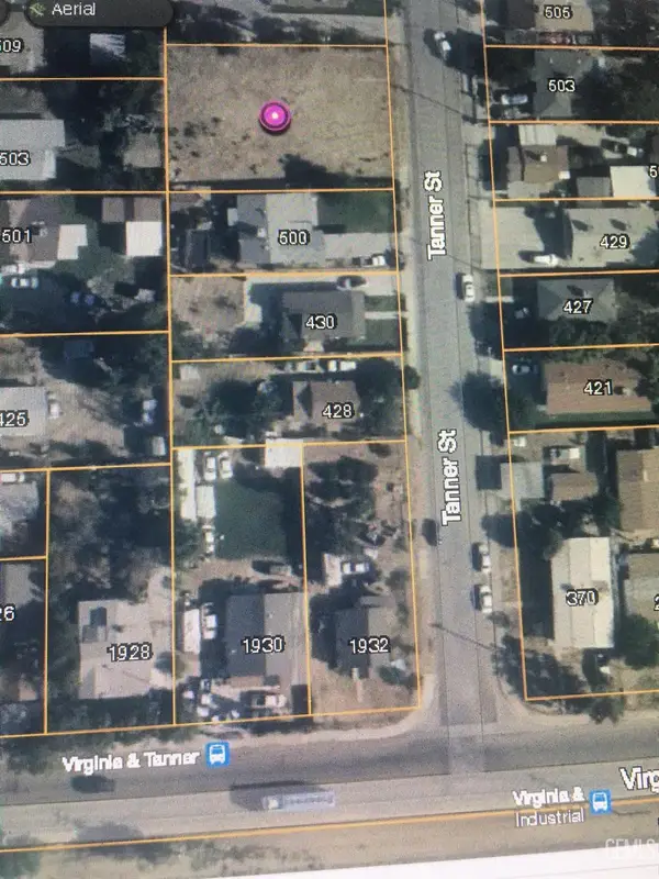 502 TANNER STREET, Bakersfield, CA 93307