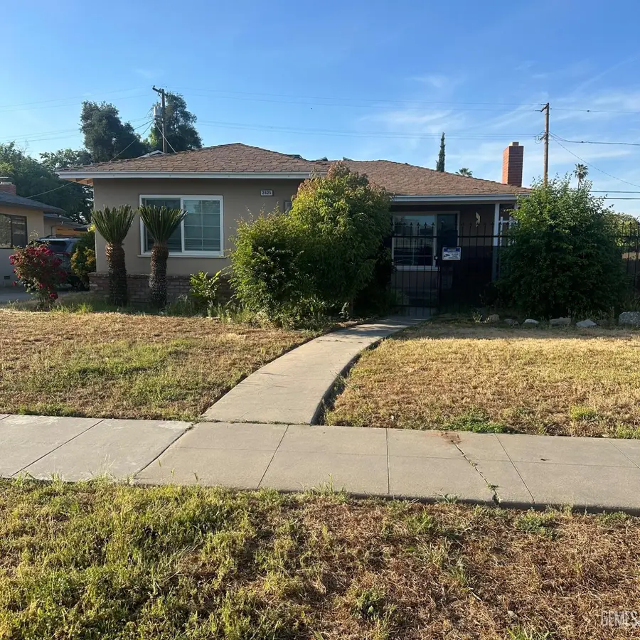 2625 E MICHIGAN AVENUE, Fresno, CA 93703 - Image #3