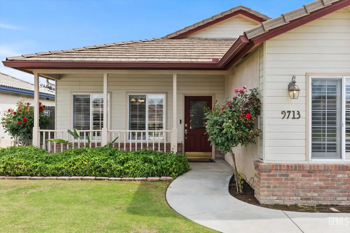9713 MONA LISA LANE, Bakersfield, CA 93312 - Image #1