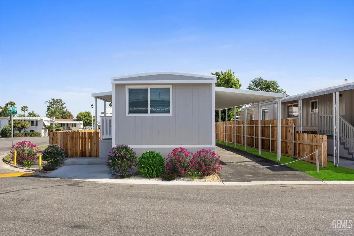 306 KINGS LANE, Bakersfield, CA 93308 - Image #1