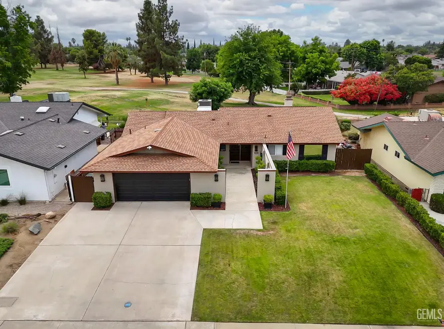 109 BERMUDA, Bakersfield, CA 93309 - Image #2