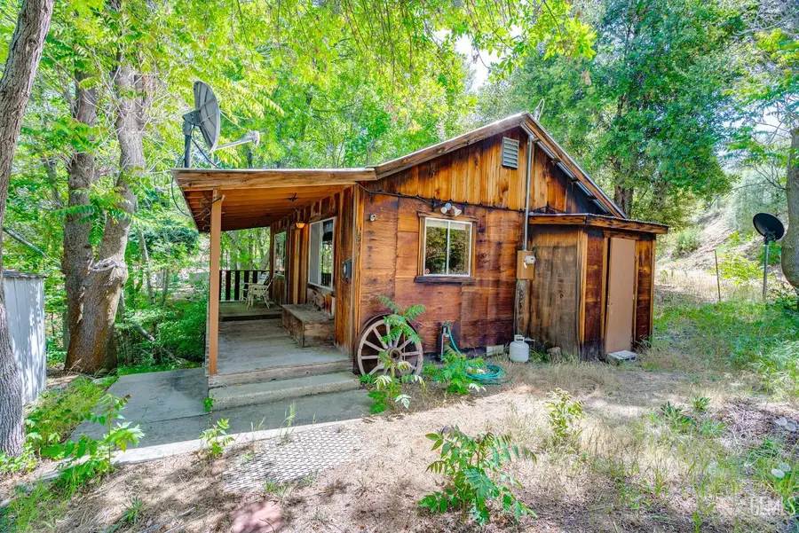 1071 EUGENE ST, Maricopa, CA 93268 - Image #2