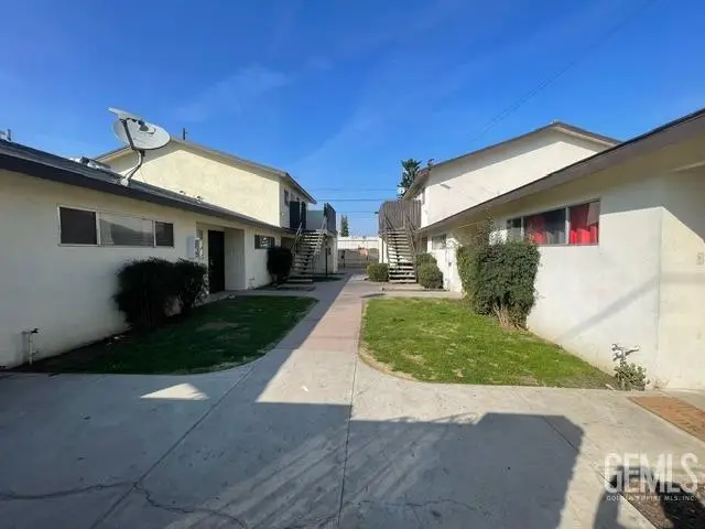 3912 SORANNO AVENUE, Bakersfield, CA 93309 - Image #3