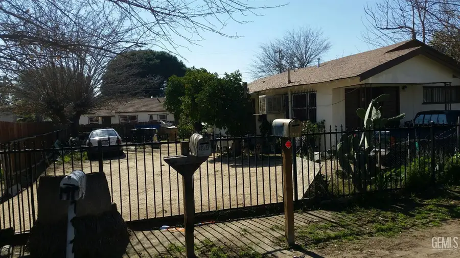 1917 PACIFIC STREET, Bakersfield, CA 93305 - Image #2