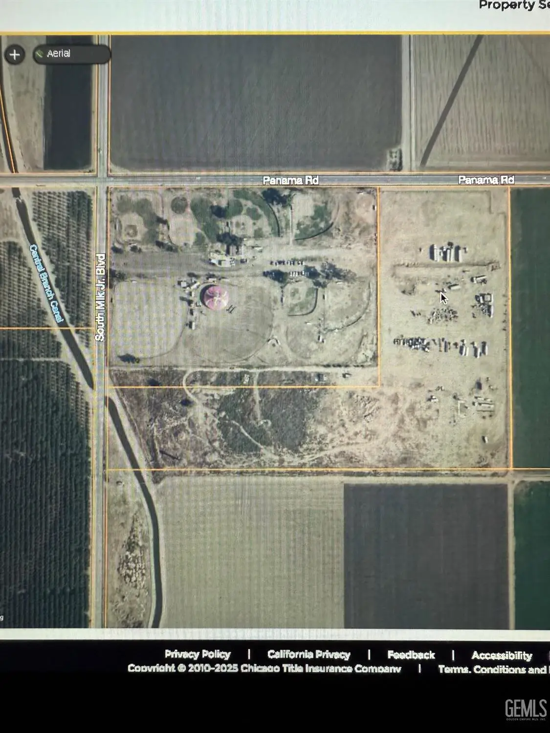 2123 E PANAMA RD, Bakersfield, CA 93307 - Image #1