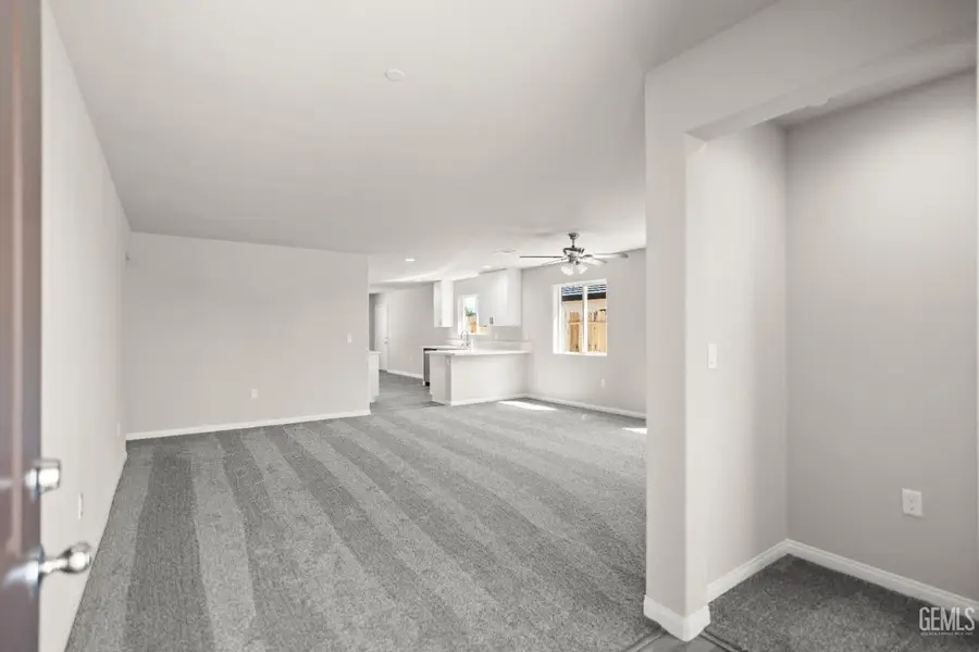 600 POINSETTIA STREET, Bakersfield, CA 93307 - Image #2