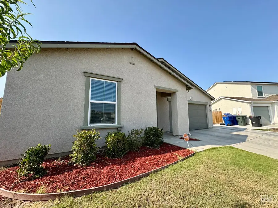 7303 SEPULVEDA COURT, Bakersfield, CA 93313 - Image #3