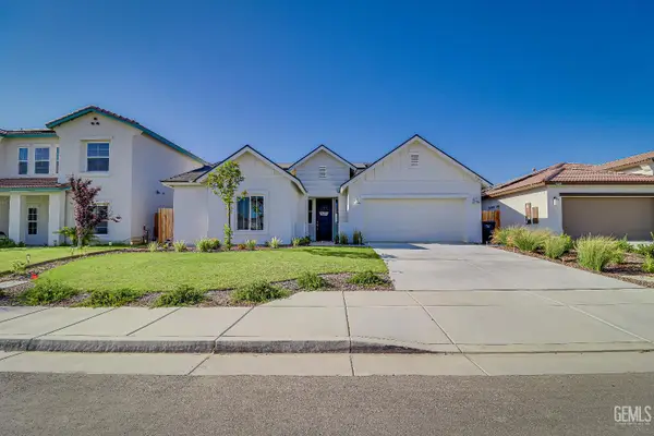 8406 AVON STREET, Bakersfield, CA 93314