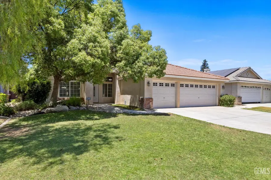 8918 RED RIVER COURT, Bakersfield, CA 93312 - Image #2