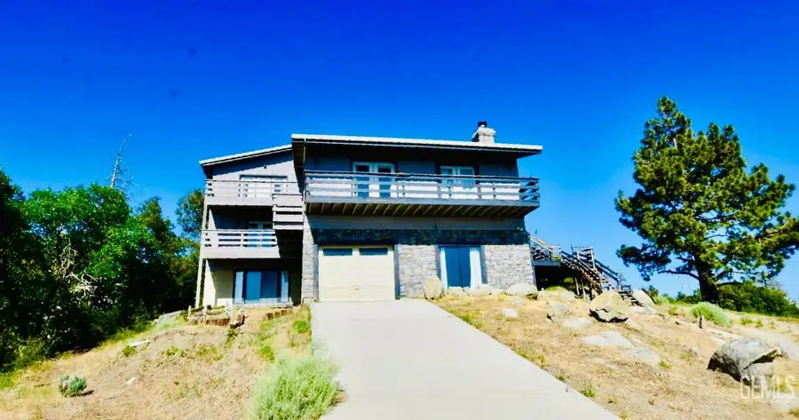 25231 PARAMOUNT DRIVE, Tehachapi, CA 93561 - Image #2