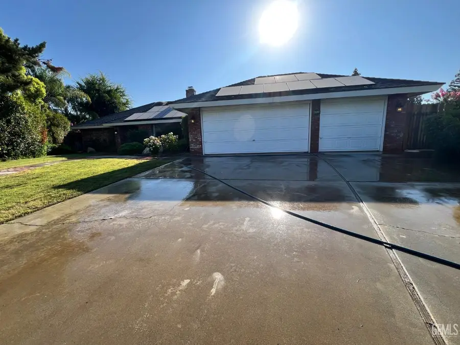 5306 DEVILLE COURT, Bakersfield, CA 93308 - Image #3