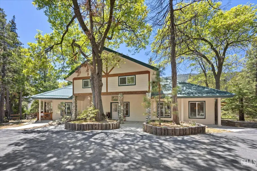 10820 BONITA WAY, Wofford Heights, CA 93285 - Image #2