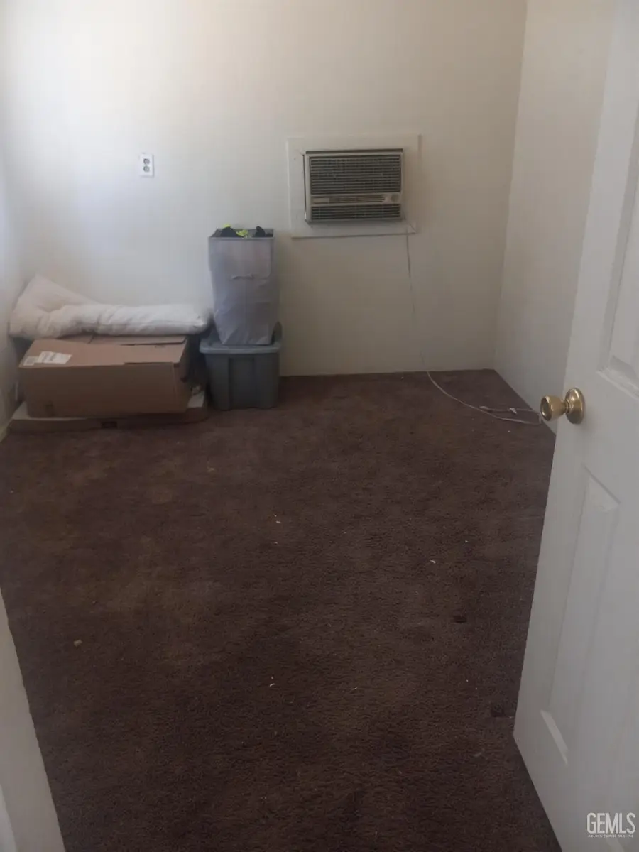 117 HARRIS DRIVE, Bakersfield, CA 93308 - Image #3