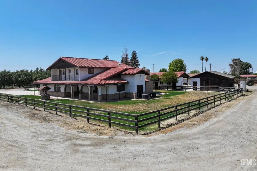 12606 STRADLEY AVENUE, Delano McFarland, CA 93250 - Image #3