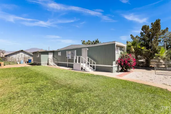 11640 COMANCHE DR #30, Arvin, CA 93203