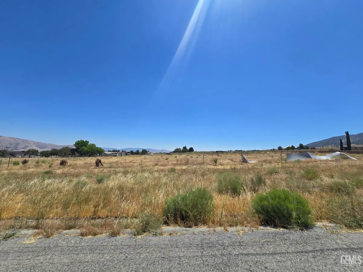 0 TUCKER RD, Tehachapi, CA 93561 - Image #1
