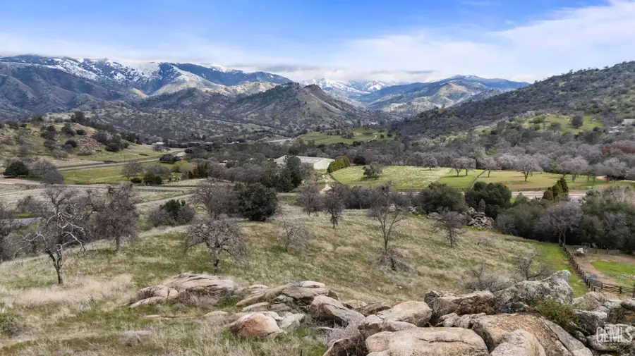 0 CLEAR CREEK LOT 4 COURT, Keene, CA 93531 - Image #3