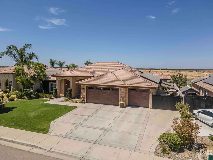 14712 PAMS WAY, Bakersfield, CA 93314 - Image #2