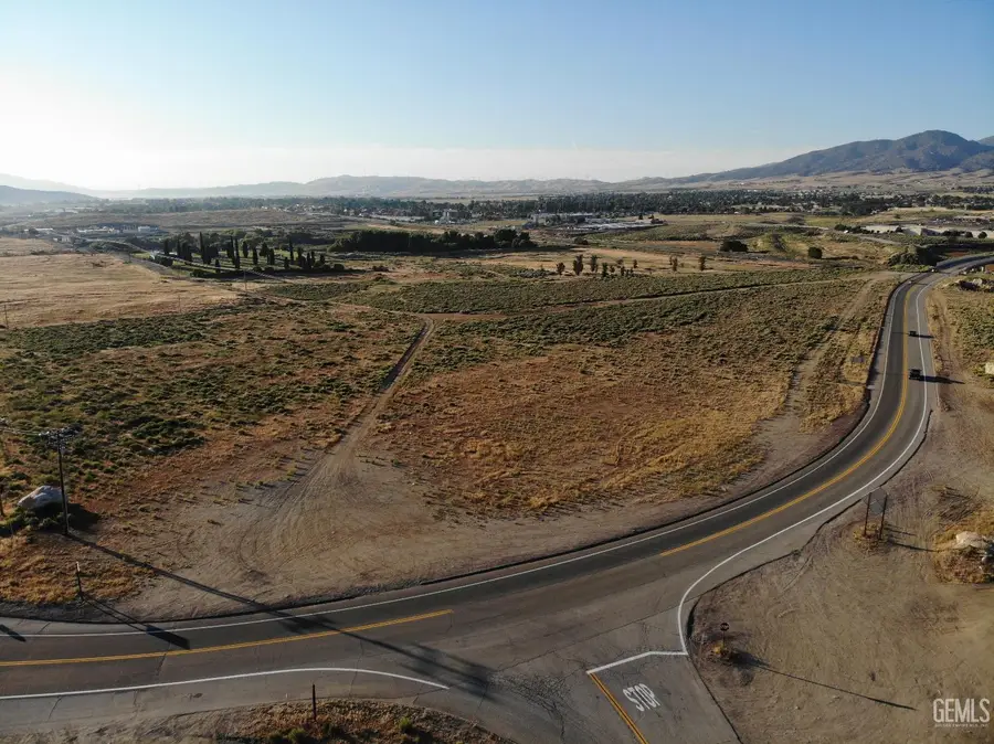 0 TUCKER RD, Tehachapi, CA 93561 - #2