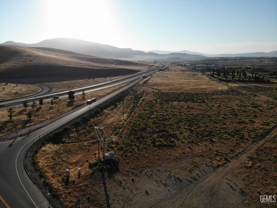0 TUCKER RD, Tehachapi, CA 93561 - #3