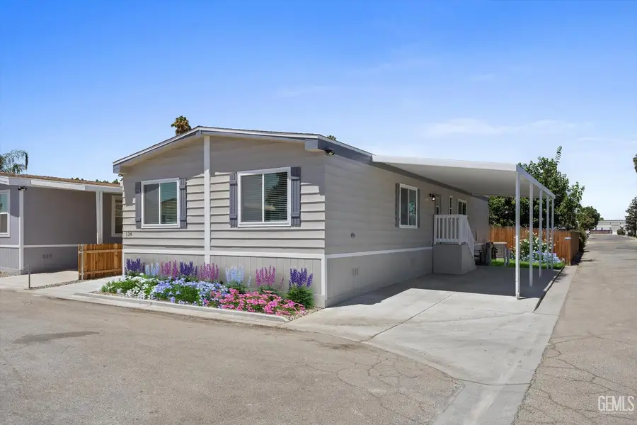 114 CEDARWOOD LANE, Bakersfield, CA 93308 - Image #2
